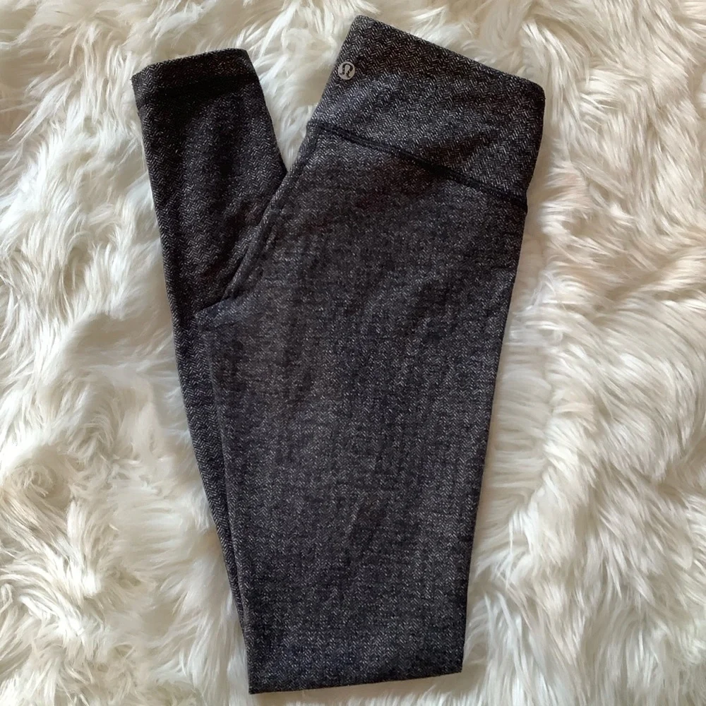 Lululemon Womens High Rise Wunder Under Leggings Size 6 - Picture 3 of 9
